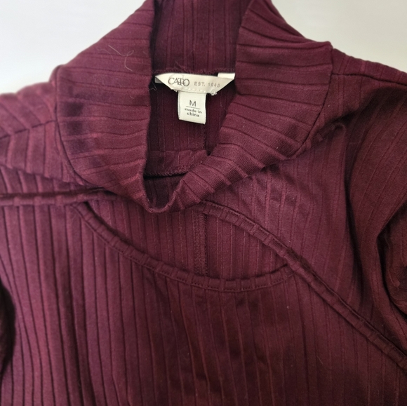 Cato Bodycon Dress With Cutout - Picture 2 of 3